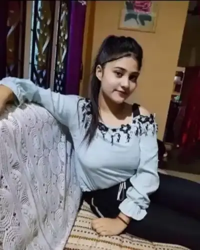 Call Girls Service in MP Nagar